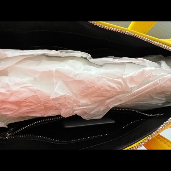 Balenciaga triangle bag - Picture 6 of 6